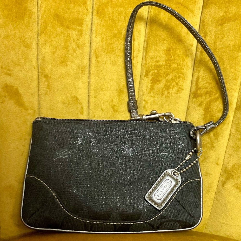 COACH Black Vintage Mini Signature Canvas Jacquard Monogram Wristlet